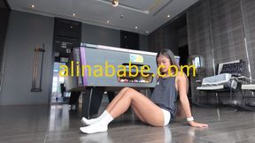 Hot Amateur Thai Doing After School Twerking In Panties