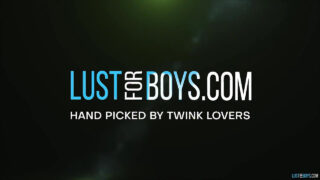 Henry Evans takes a hard anal pounding