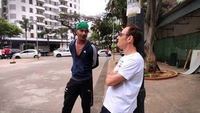 o big marcos e o skatista convidaram o fito torres para uma putaria a 3