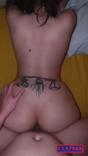 SHE SHOWS ME HER ANUS, SHE MAKES ME ROCK HARD