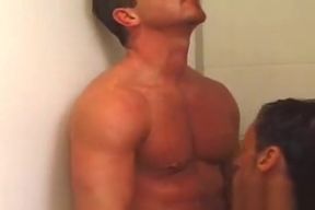 Aussie meet at the pool