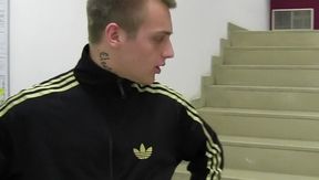 Czech Hunter: When Shopping Turns Into A Deal