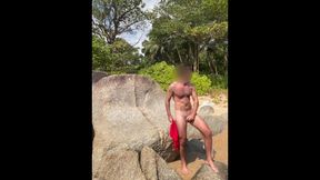 Fapping off on the beach in thailand and spunking in the water. Public masturbate off X: itsthe_zaddy