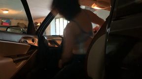 Custom video - i want go shopping but i have problem with my car