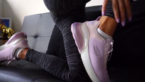 Footjob and Sockjob Fetish.. Cum on Feet
