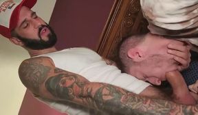 Romeo Davis fucks Jake Klerin Morning Fuck in Vegas