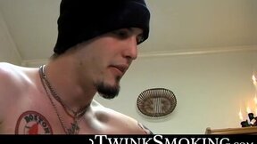 Straight jocks Billy da Kidd and Axel fires up smoke and start their cock rockin