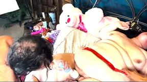 nikki von sixxx and honey raynes work over britainica mask pussy