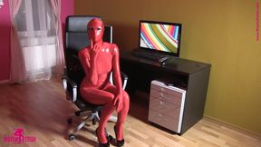 Behind the scenes of a fetish model