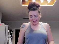 Love Chat Big Boobs Brunette Masturbating For Cam