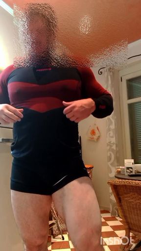 ICE CUM Eating