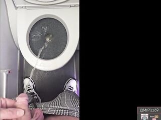 Taking a piss on a plane at a mile high