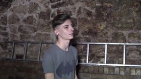 2185 jerome james dose par un mec de cite tbmle minet jerome james se fait ...