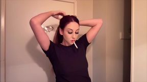 Italian Big Tits Artemisia Love smoking fetish sesh