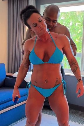 D Crush First Wrestling Match with Muscular Babe