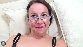 American Kinky Mature Slut Goes Interracial