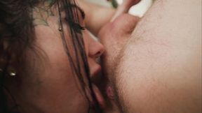 BEAUTIFUL BRUNETTE SLUT WORSHIPS HER MAN&rsquo_S HUGE DICK AND EATS HIS ASS