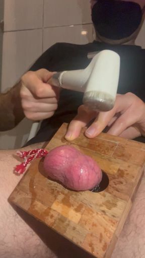 New Method for Ballplapping Ballbusting