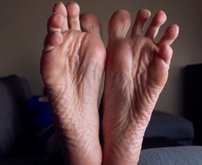 Wrinkled Soles JOI