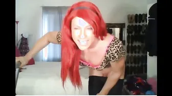 Amateur crossdresser in nylons strokes big cock on webcam