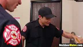 Bareback Passion: Fiery Hookup Between Hung Firefighters – XXXGayTube 18+