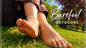 Relaxing Barefoot Park Walk | Close-Up Soles & Toes on Soft Grass
