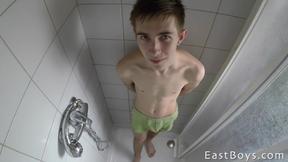 ”Straight Boy - Handjob Casting”