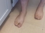 Watch my feet as I wash dishes again (don't touch)