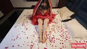 Bhabhi ko Hotal Bolaya , kaisi h Bhabhi ki chut