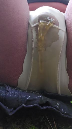 Naughty CD pee in panties