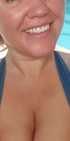 Post Workout Boob Sweat Bounce!