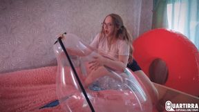 C93 Mariette loves pump'n'rides - 480p