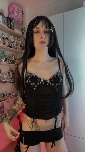Curvy woman struggles with insomnia in a late-night solo session