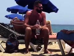 Str8 spy daddy bear at the beach