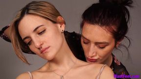 Petite Woman Neck Worship - Body Kissing - HD MP4
