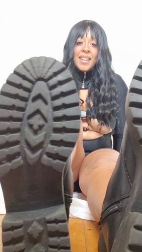 Ebony femdom degrades you