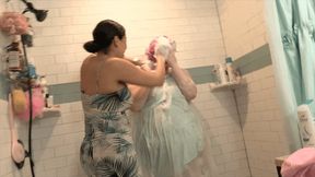 BBW Persephone Gets Dirty Slut Washed Out Of Her By Angry Girlfriend Nikki Brooks (HD 1080p MP4)