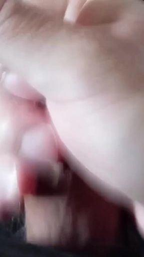 Yo Masturbandome Por Mas De Veinte Minutos