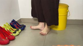 Melissa crushing with whipped cream and cake (720) Crush - Dirty - Feet - Melissa - C4SFeet26
