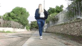 Taking off her sneakers, she walks in her socks AVI (1920x1080) FHD