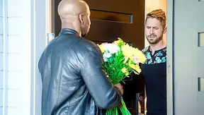 Bearded Hunk Wesley Woods Takes On BBC Max Konnor's Massive Cock - Noir Male