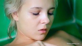Cute Teen 18+ Chick Solo In The Bathtub