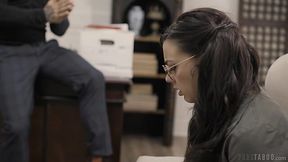Brunette in glasses Whitney Wright gives a blowjob and gets fucked hard