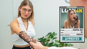 VIP4K  Stretch my pussy to expand my opportunities