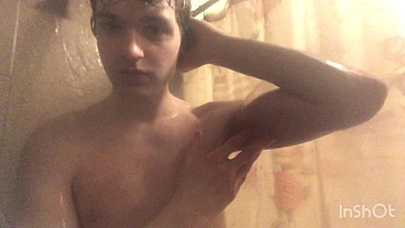 Hoy Shower Session with Niko Springs