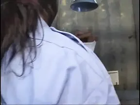 Hot cop chick gets some danger-filled lust with a prisoner