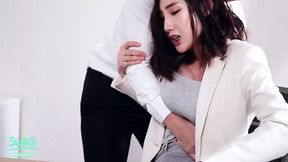 Horny&#x1F975; Boss Gets Employee to Come On Him