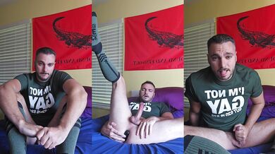 I ain't gay but 20$ is 20$