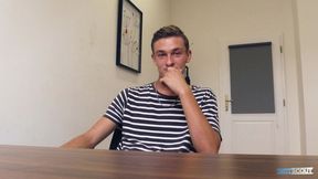 Pretty boy amateur cums during POV anal