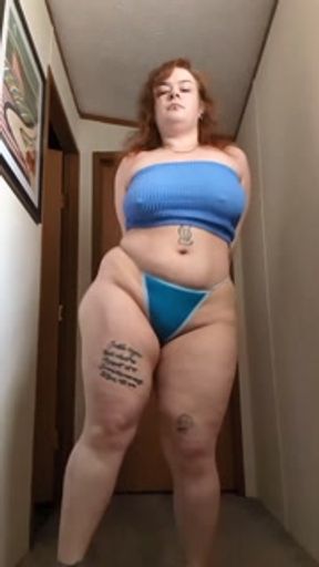 Curvy Alternative Pawg Mommy Twerks, Jiggles, &amp; Sways her Big Ass